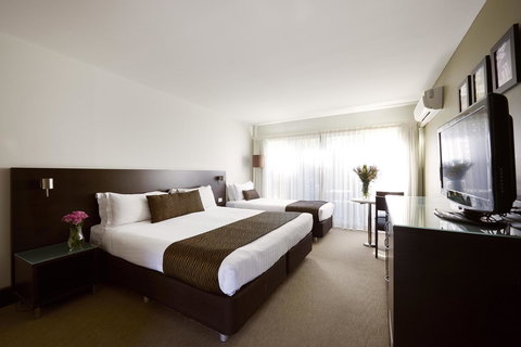 Station Motel - Accommodation in Surfers Paradise 0