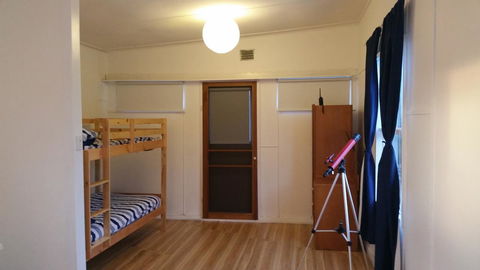 The Sandland Shack - Accommodation in Surfers Paradise 4