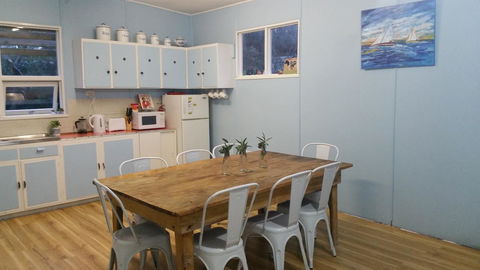 The Sandland Shack - Accommodation in Surfers Paradise 2