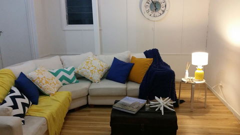 The Sandland Shack - Accommodation in Surfers Paradise 0