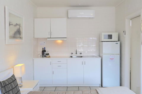 Harbour View Motel - Accommodation in Surfers Paradise 30
