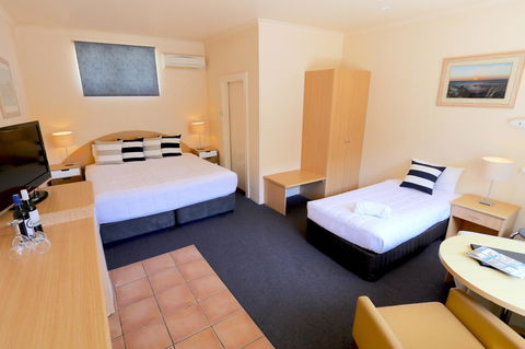 Harbour View Motel - Accommodation in Surfers Paradise 39