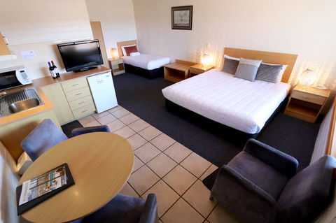 Harbour View Motel - Accommodation in Surfers Paradise 24