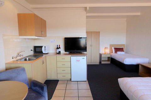 Harbour View Motel - Accommodation in Surfers Paradise 27