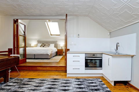 Druids Hall - Accommodation in Surfers Paradise 10