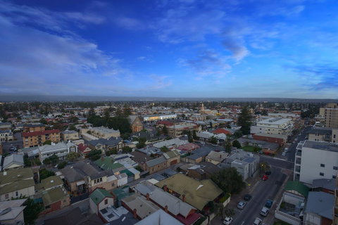 Glenelg Skyline Penthouse - Accommodation in Surfers Paradise 26
