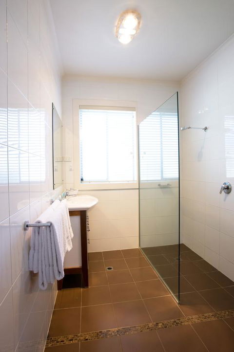 The Commodore - Accommodation in Surfers Paradise 24
