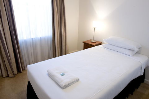 The Commodore - Accommodation in Surfers Paradise 23