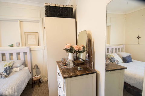 Sinclair Cottage - Accommodation in Surfers Paradise 19