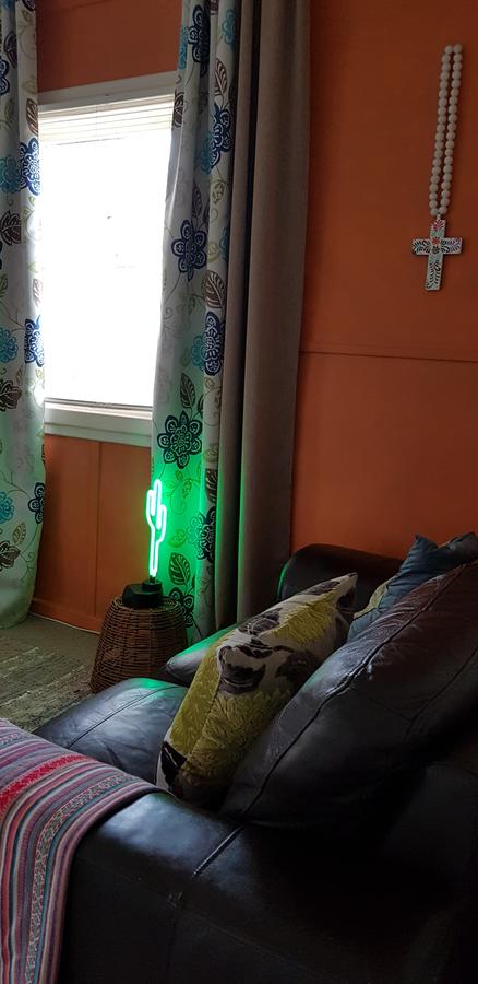Sinclair Cottage - Accommodation in Surfers Paradise 11