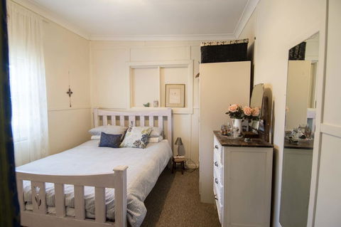 Sinclair Cottage - Accommodation in Surfers Paradise 20