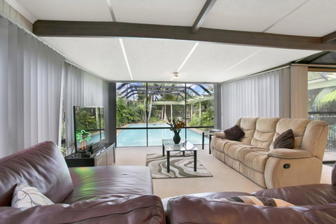 The Palms - Accommodation in Surfers Paradise 10