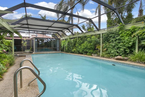 The Palms - Accommodation in Surfers Paradise 3