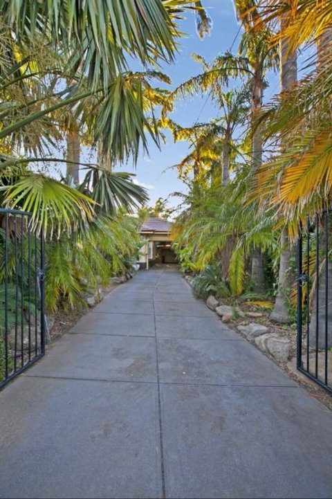 The Palms - Accommodation in Surfers Paradise 6