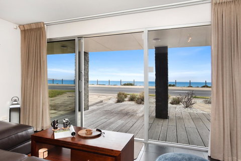 Esplanade Escape - Accommodation in Surfers Paradise 29