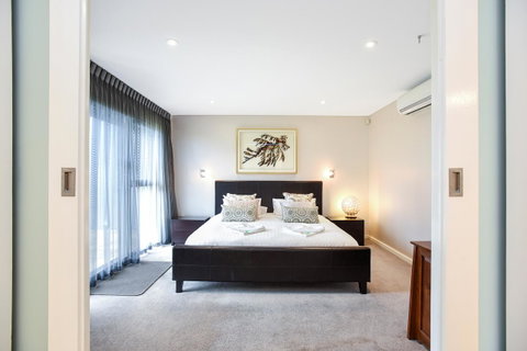 Esplanade Escape - Accommodation in Surfers Paradise 35