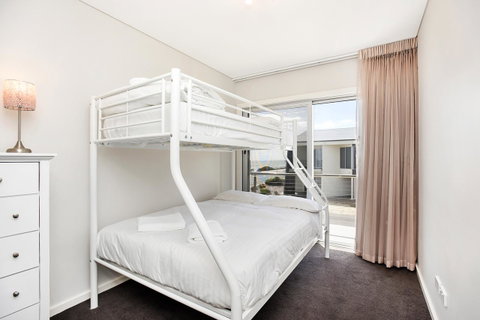 Esplanade Escape - Accommodation in Surfers Paradise 11