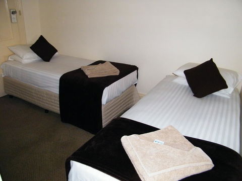Grand Tasman Hotel - Accommodation in Surfers Paradise 38