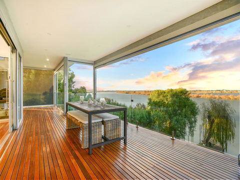 Muse On The Murray - Accommodation in Surfers Paradise 28