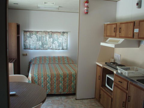 Lakeside Tourist Park - Accommodation in Surfers Paradise 13