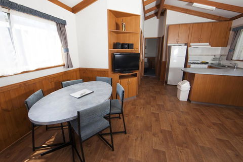 Lakeside Tourist Park - Accommodation in Surfers Paradise 7