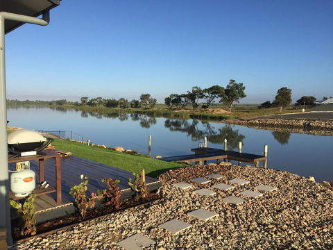 Casa Carrera - Accommodation in Surfers Paradise 0