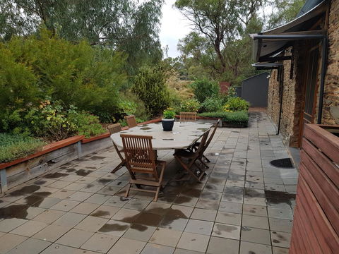 William Hunt's Retreat - Cypress Studio - Accommodation in Surfers Paradise 6