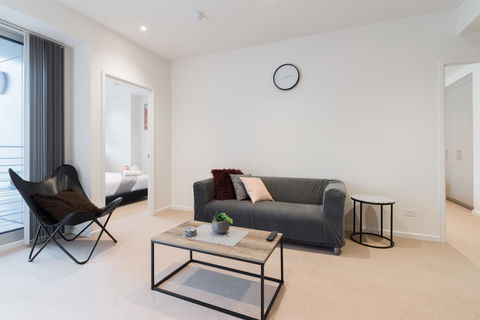 Ther-Rich 2Brm CBD Apartment - Accommodation in Surfers Paradise 19