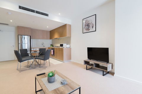 Ther-Rich 2Brm CBD Apartment - Accommodation in Surfers Paradise 21