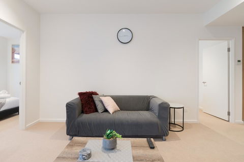 Ther-Rich 2Brm CBD Apartment - Accommodation in Surfers Paradise 33