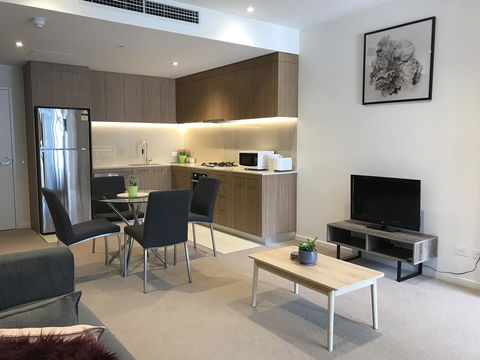 Ther-Rich 2Brm CBD Apartment - Accommodation in Surfers Paradise 40