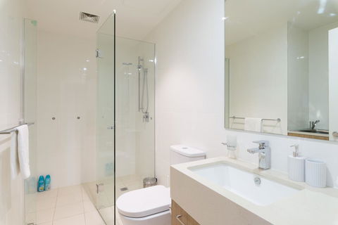 Ther-Rich 2Brm CBD Apartment - Accommodation in Surfers Paradise 31