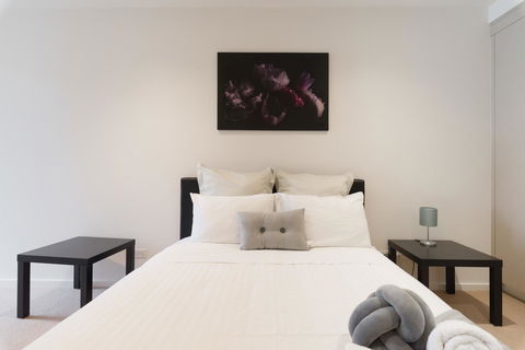 Ther-Rich 2Brm CBD Apartment - Accommodation in Surfers Paradise 7