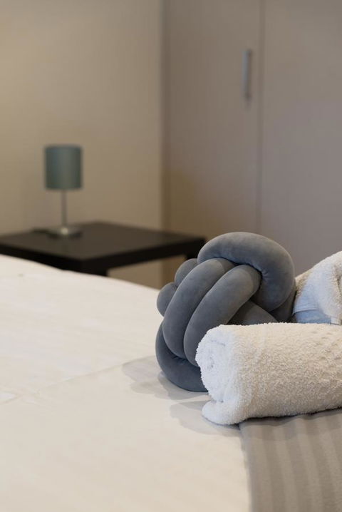 Ther-Rich 2Brm CBD Apartment - Accommodation in Surfers Paradise 9