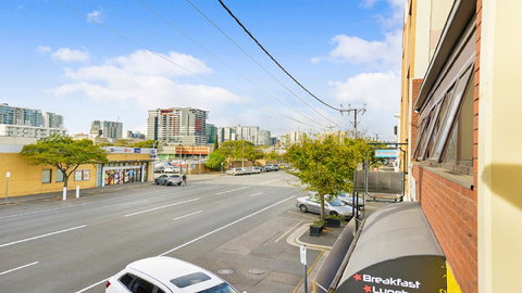 GOUGER 265 - Accommodation in Surfers Paradise 22