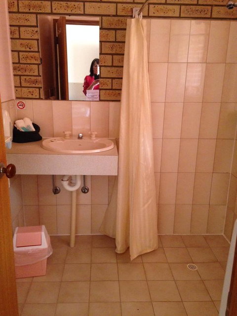 Wudinna Gawler Ranges Motel And Caravan Park - Accommodation in Surfers Paradise 6