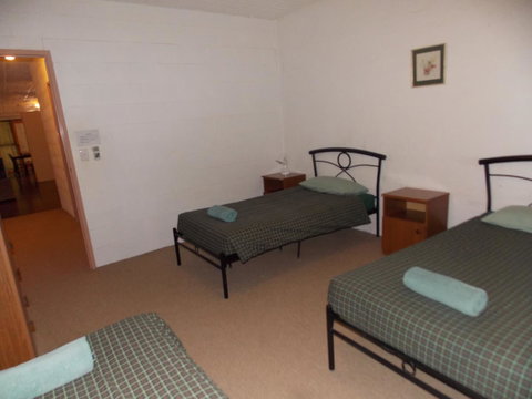 Desert View Apartments - Accommodation in Surfers Paradise 2