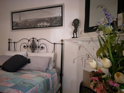 Fernweh Guesthouse - Accommodation in Surfers Paradise 3