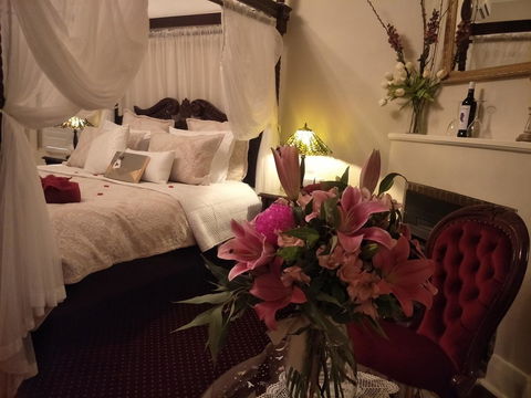 Fernweh Guesthouse - Accommodation in Surfers Paradise 0