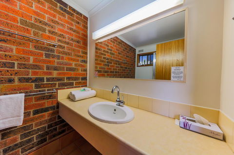 Country Roads Motor Inn Naracoorte - Accommodation in Surfers Paradise 33