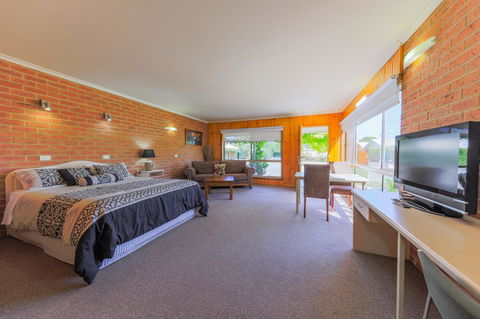 Country Roads Motor Inn Naracoorte - Accommodation in Surfers Paradise 3