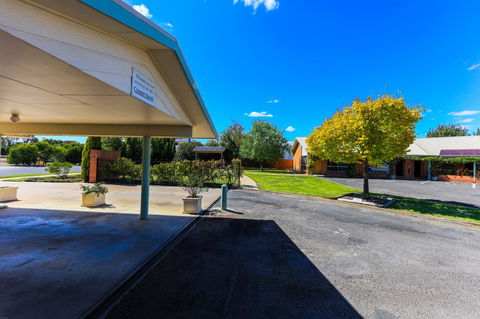 Country Roads Motor Inn Naracoorte - Accommodation in Surfers Paradise 38