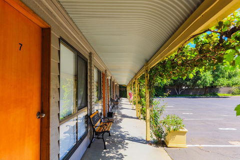 Country Roads Motor Inn Naracoorte - Accommodation in Surfers Paradise 27