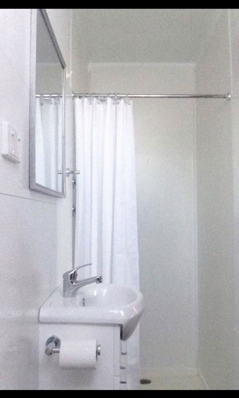 Murray Bridge Riverview Cabin - Accommodation in Surfers Paradise 11