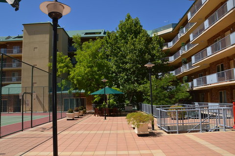 ADELAIDE CENTRAL APARTMENT - 3BR, 2BATH & CARPARK - Accommodation in Surfers Paradise 25