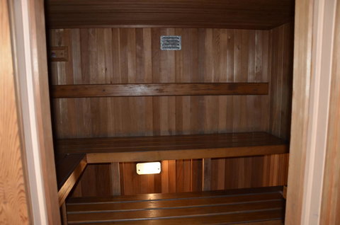 ADELAIDE CENTRAL APARTMENT - 3BR, 2BATH & CARPARK - Accommodation in Surfers Paradise 28