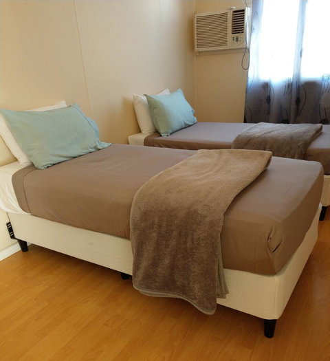 Desert Gum Retreat Gough St - Accommodation in Surfers Paradise 4