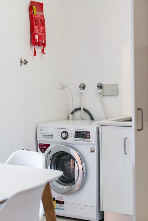 Stylish And Comfortable, Views Over Gouger St! - Accommodation in Surfers Paradise 16