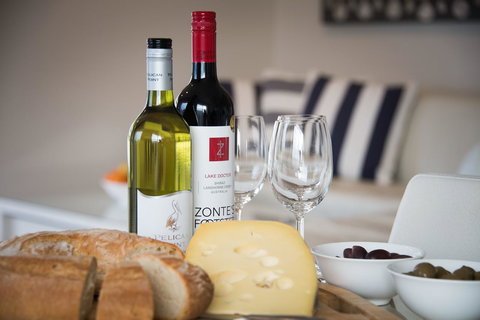 Stylish 3 Bedroom Beachview Apartment - Accommodation in Surfers Paradise 13