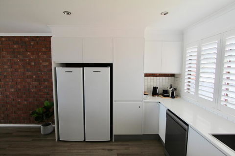 Southern Sands\' Beachfront Apartment - Accommodation in Surfers Paradise 9